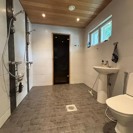 Villa Napapiirintie *